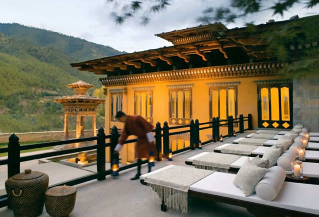 Top 10 Luxury Hotels In Bhutan Bhutan Luxury Tour top-10-luxury-hotels-in-bhutan-bhutan-luxury-tour