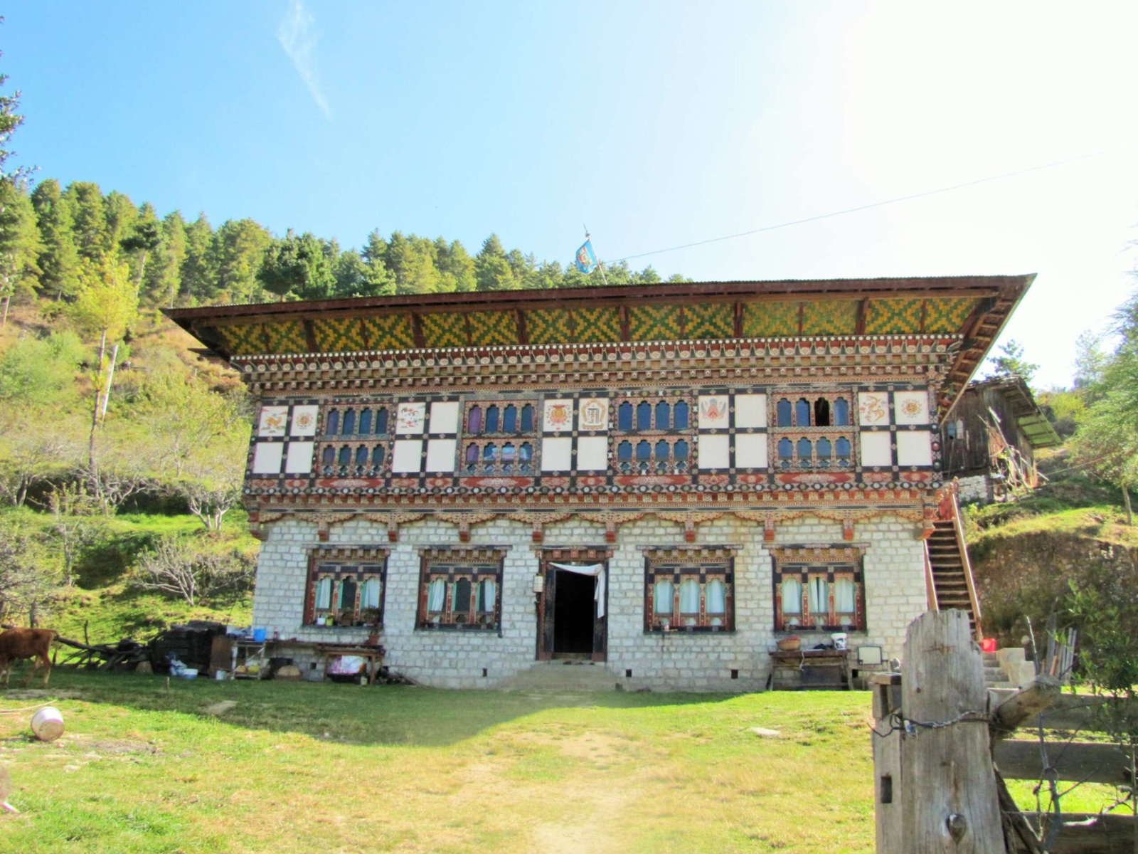 A Luxury Tour of Thirteen Must-Visit Destinations with Bhutan Luxury Tour 