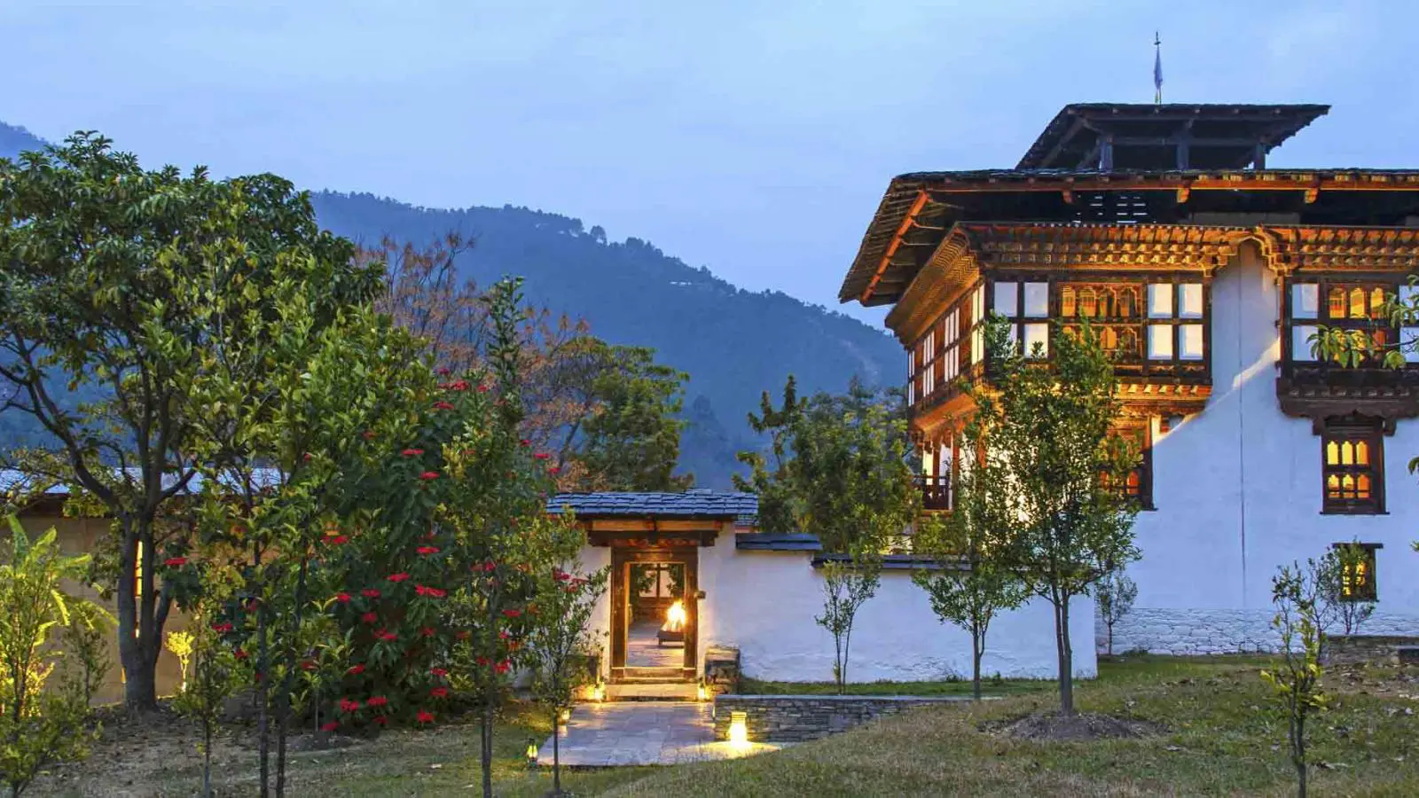  7-Night Luxurious Amankora Journey