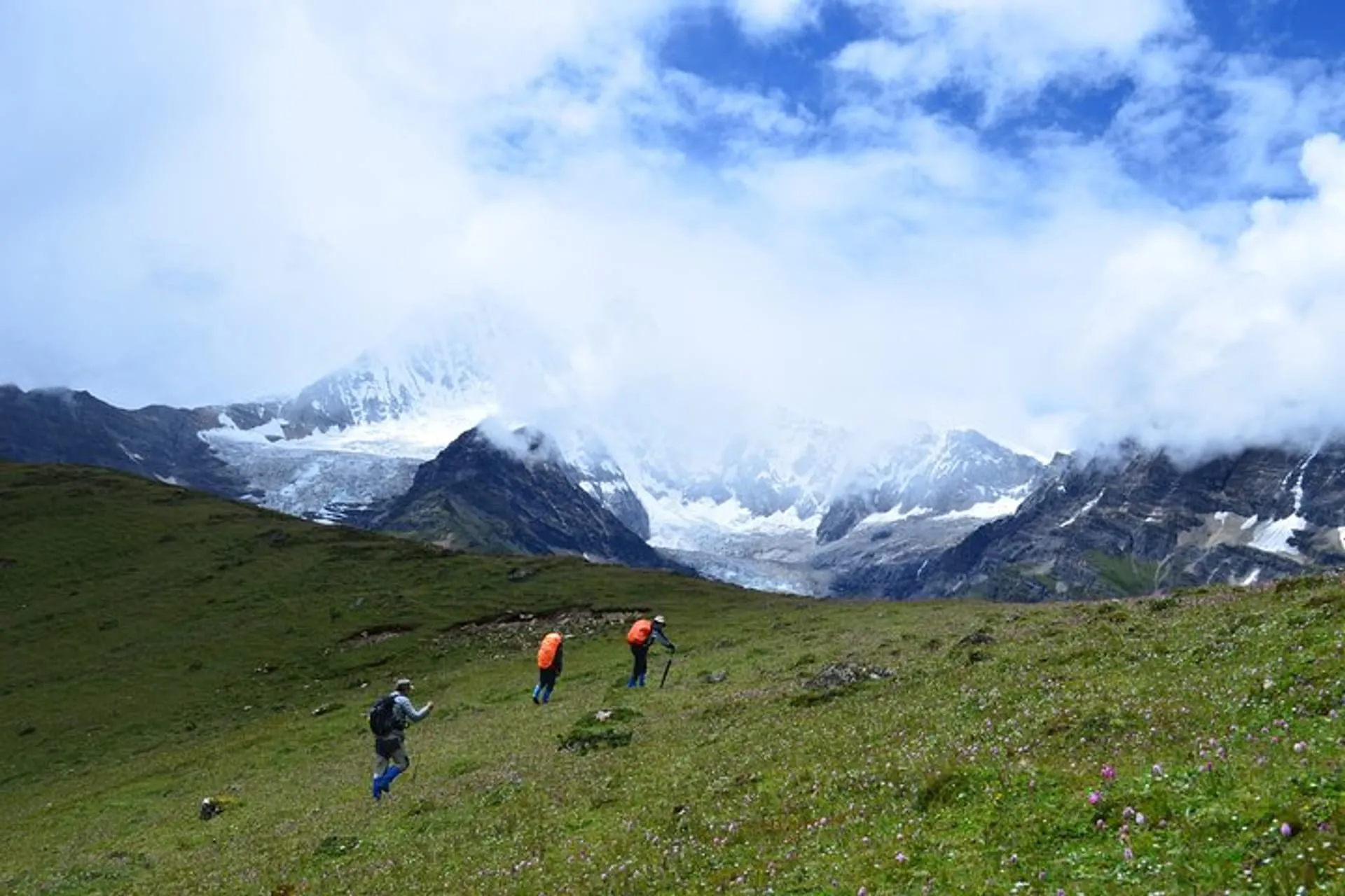 bhutan-trekking-tour