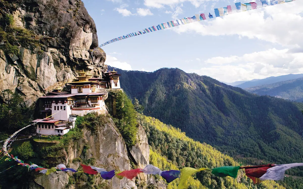 tigers-nest-prayer-flags.jpg