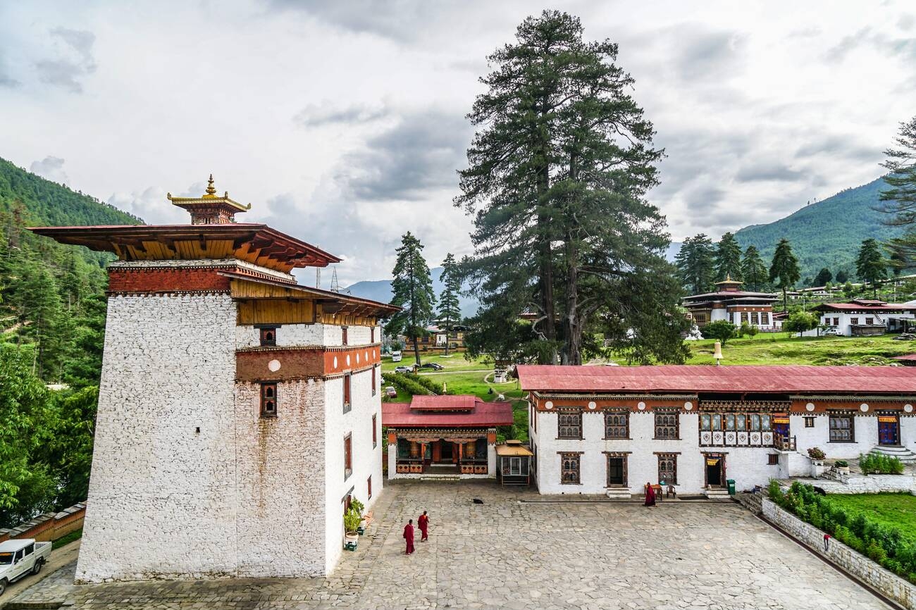 How to Reach Bhutan from Hyderabad by Train, Air, and Road