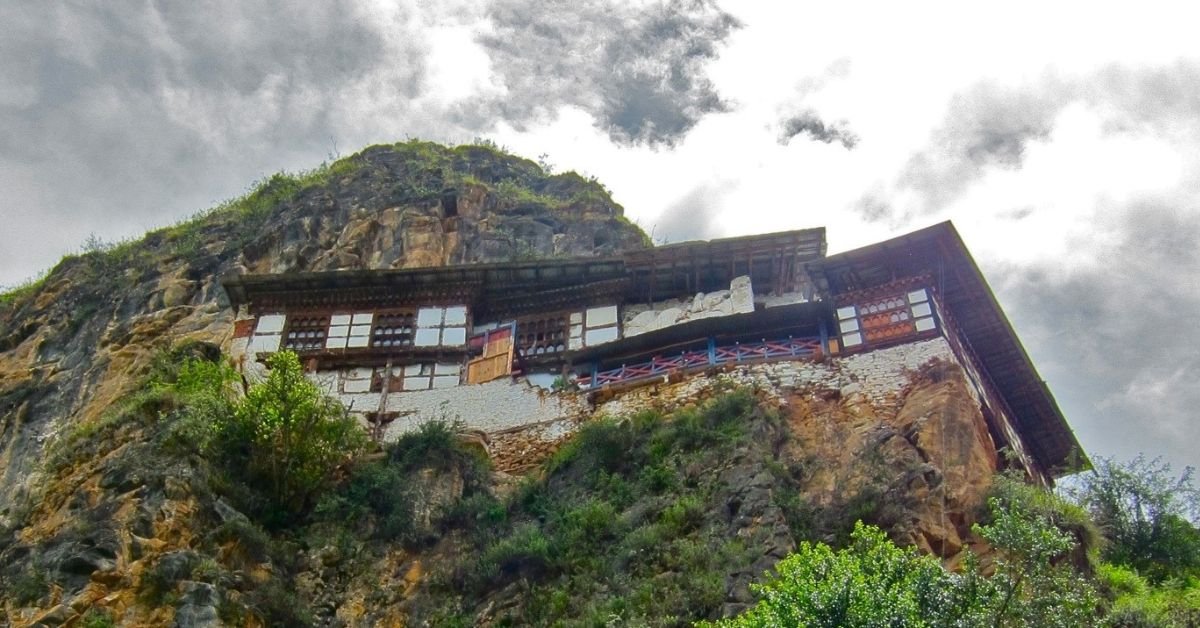 Discover the Divine Serenity of Dra Karpo in Paro with Bhutan Luxury Tour 