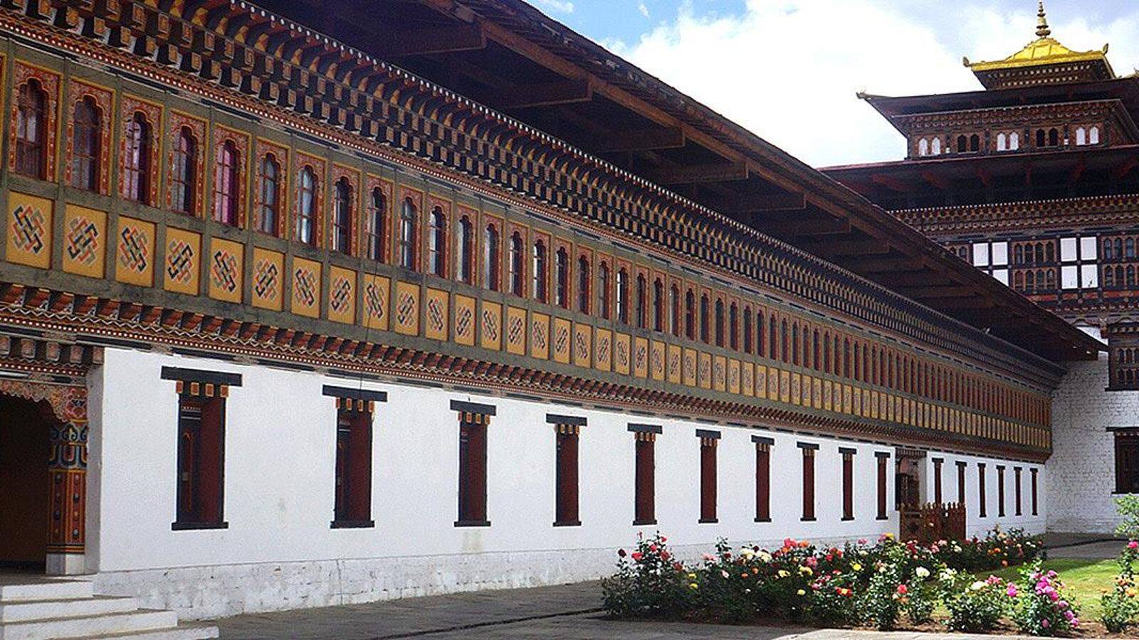 Exploring the Historic Palaces of Bhutan with Bhutan Luxury Tour