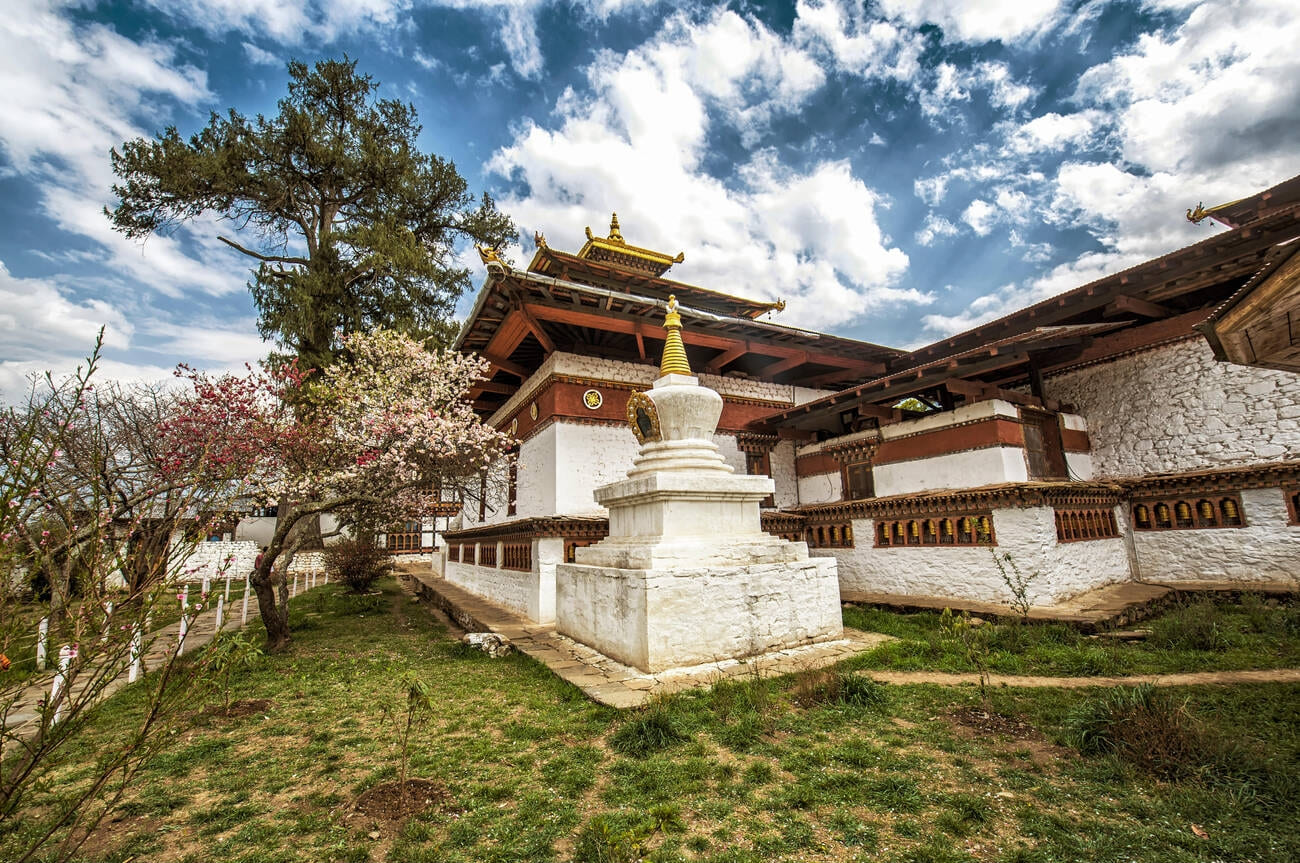 Discover the Majestic Trails and Tranquil Beauty with Bhutan Luxury Tour