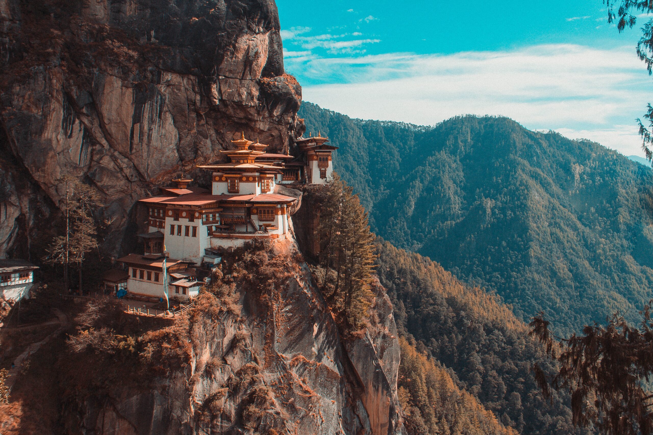 A New Perspective on Sustainable Tourism with Bhutan Luxury Tour 