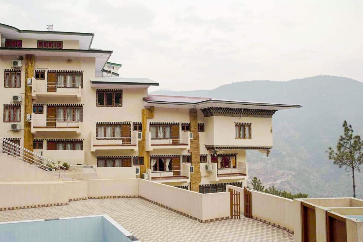 Hotel Sonamgang: Your Gateway to Serenity and History Punakha