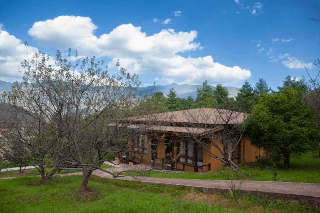 OLATHANG COTTAGE PARO